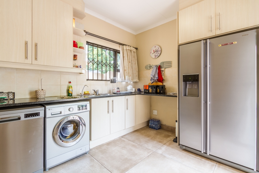 3 Bedroom Property for Sale in Silver Lakes Gauteng