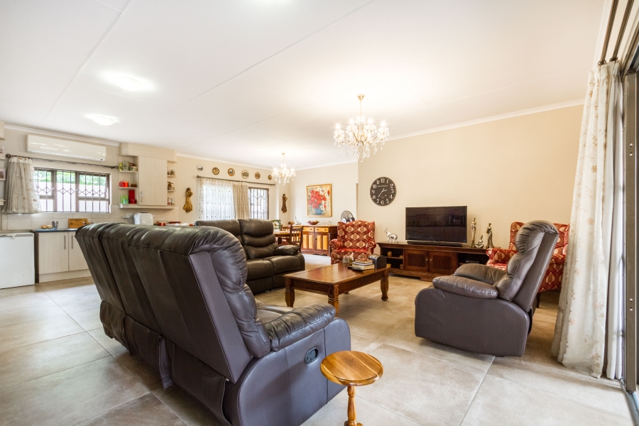 3 Bedroom Property for Sale in Silver Lakes Gauteng