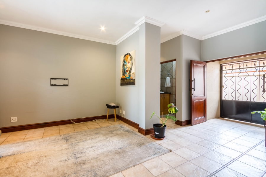 3 Bedroom Property for Sale in Six Fountains Residential Estate Gauteng