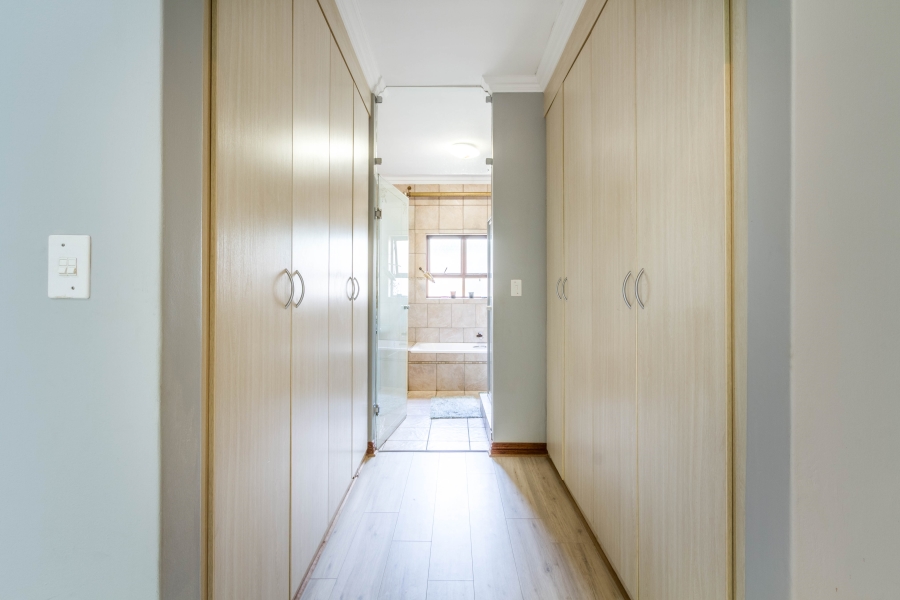 3 Bedroom Property for Sale in Six Fountains Residential Estate Gauteng