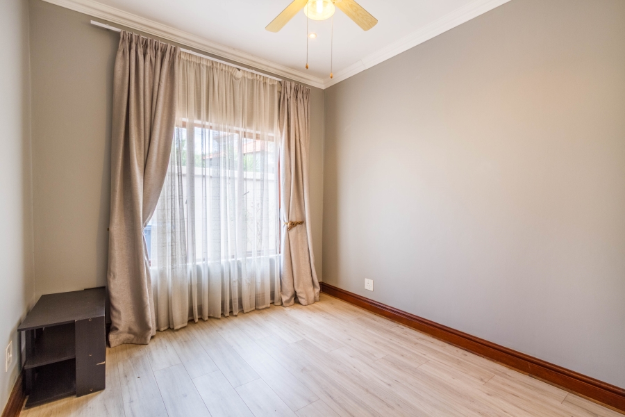 3 Bedroom Property for Sale in Six Fountains Residential Estate Gauteng