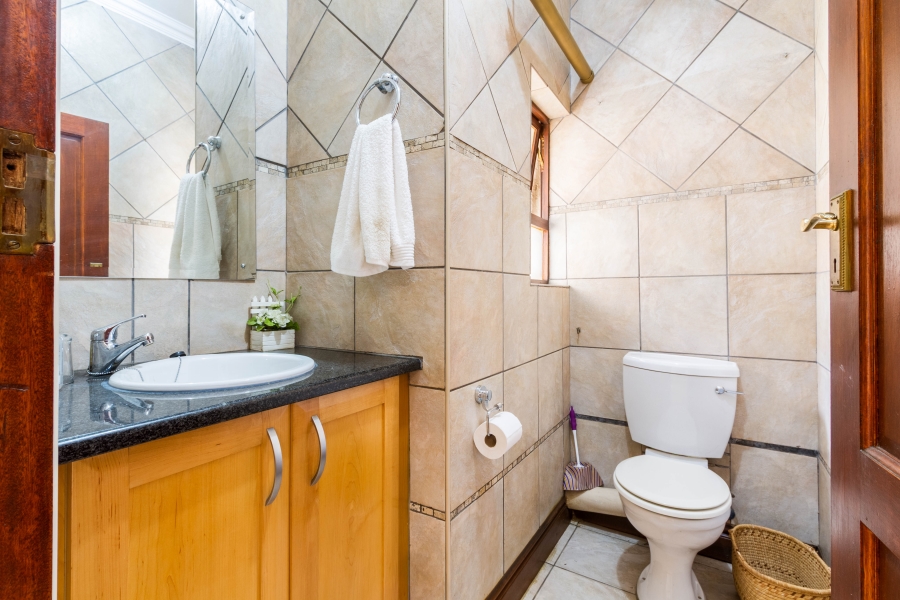 3 Bedroom Property for Sale in Six Fountains Residential Estate Gauteng