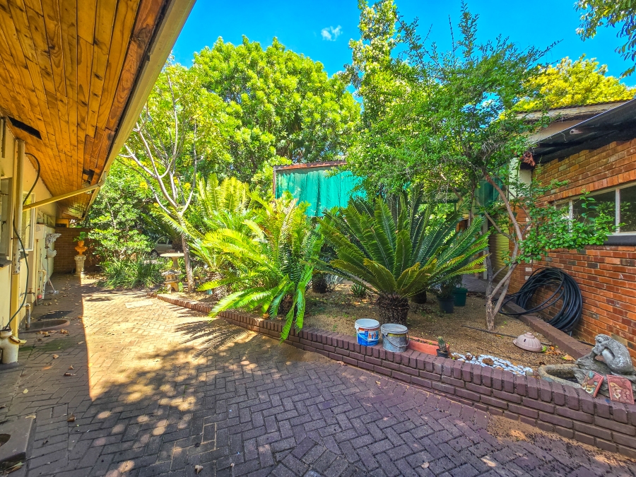 4 Bedroom Property for Sale in Pretoria North Gauteng