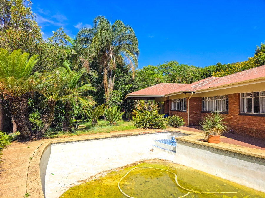 4 Bedroom Property for Sale in Pretoria North Gauteng