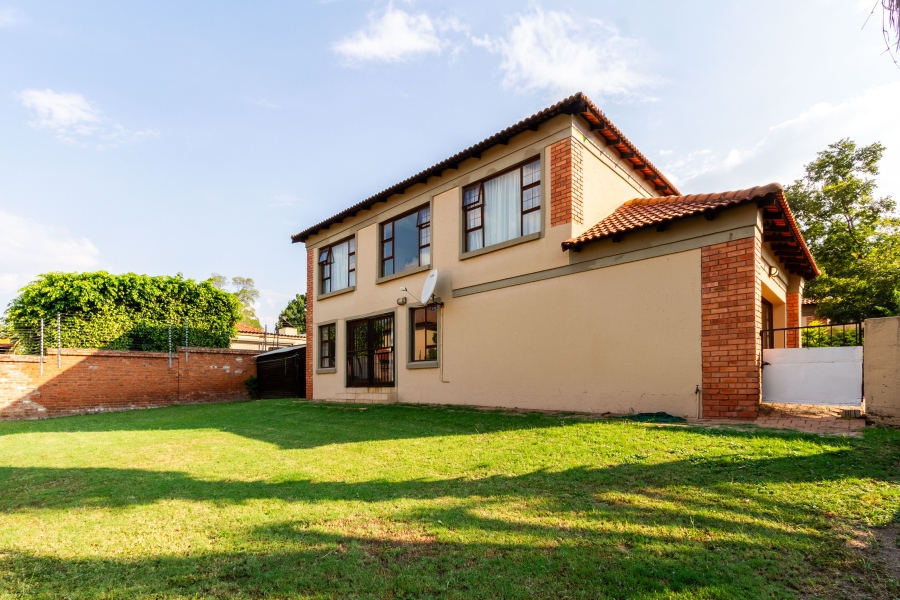 3 Bedroom Property for Sale in Equestria Gauteng
