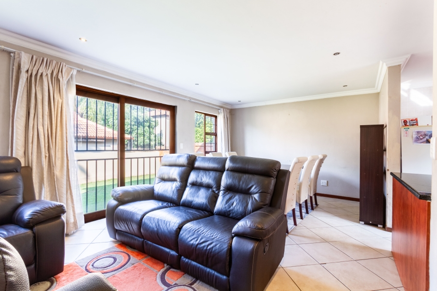 3 Bedroom Property for Sale in Equestria Gauteng