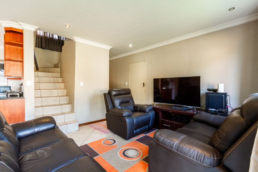 3 Bedroom Property for Sale in Equestria Gauteng