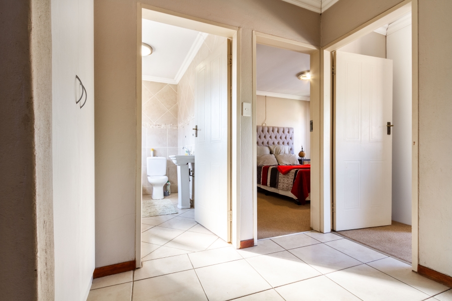 3 Bedroom Property for Sale in Equestria Gauteng