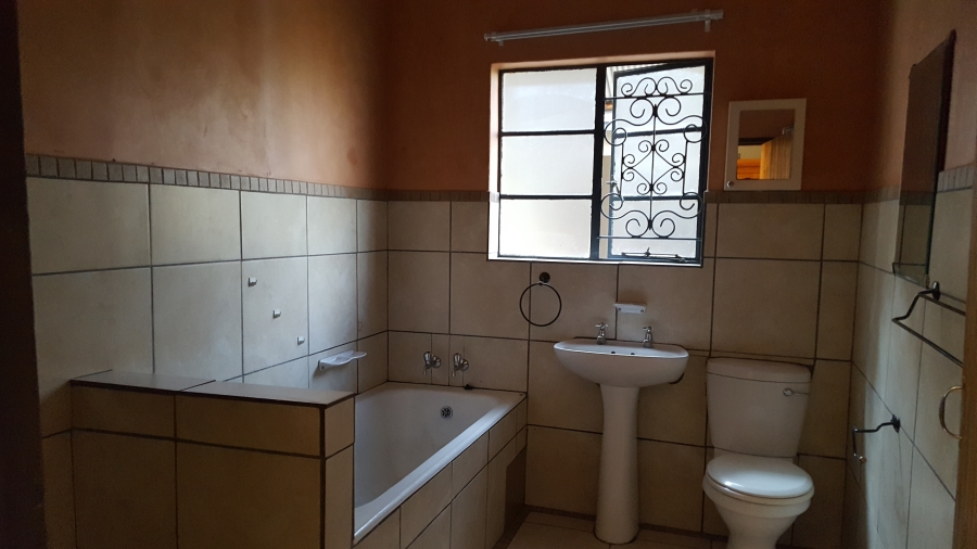 To Let 2 Bedroom Property for Rent in Rietfontein Gauteng