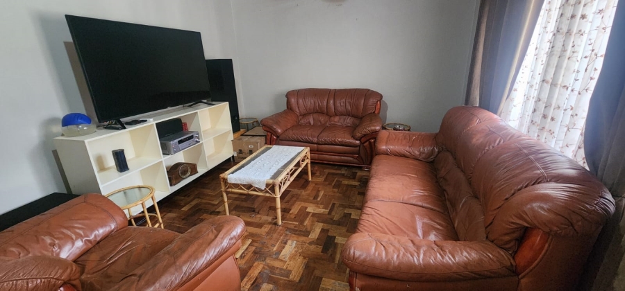 3 Bedroom Property for Sale in Mountain View Gauteng