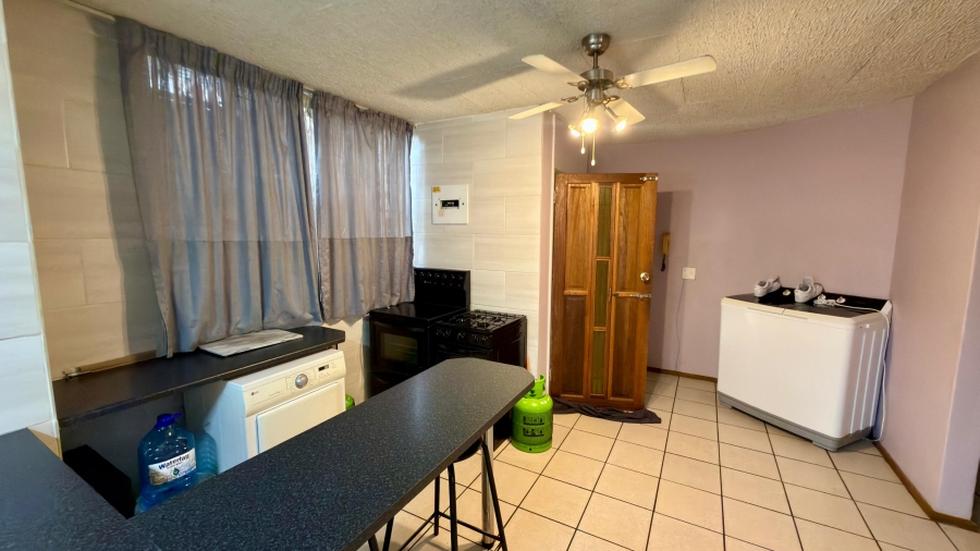 2 Bedroom Property for Sale in Wonderboom South Gauteng