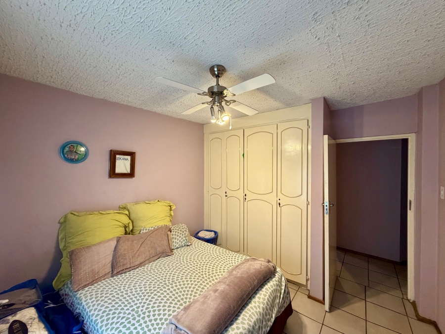 2 Bedroom Property for Sale in Wonderboom South Gauteng