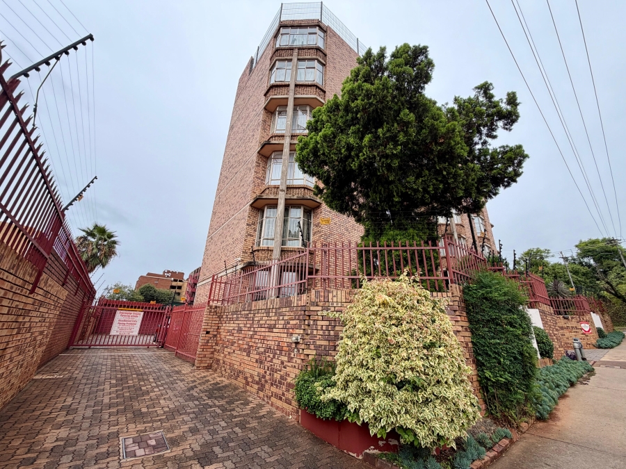 2 Bedroom Property for Sale in Wonderboom South Gauteng