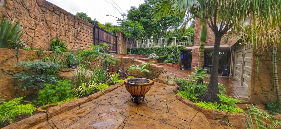 3 Bedroom Property for Sale in Wonderboom Gauteng