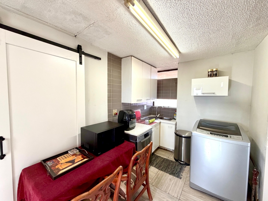 2 Bedroom Property for Sale in Wonderboom South Gauteng