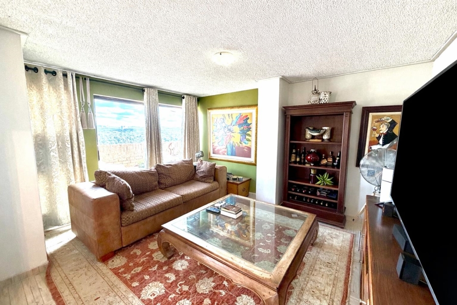 2 Bedroom Property for Sale in Wonderboom South Gauteng