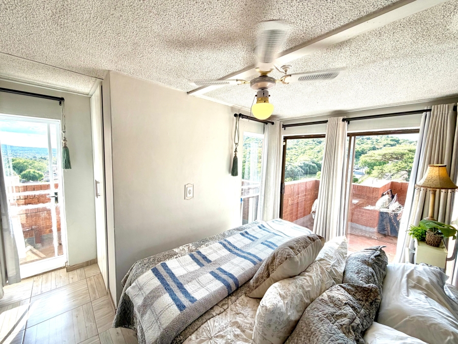 2 Bedroom Property for Sale in Wonderboom South Gauteng