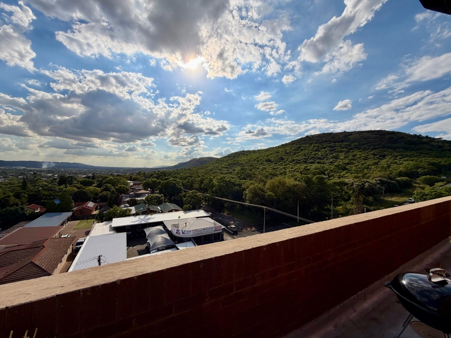 2 Bedroom Property for Sale in Wonderboom South Gauteng