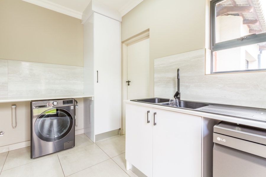 3 Bedroom Property for Sale in Equestria Gauteng