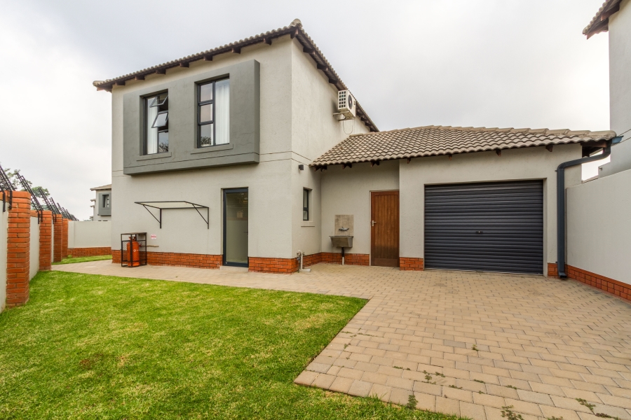 3 Bedroom Property for Sale in Equestria Gauteng