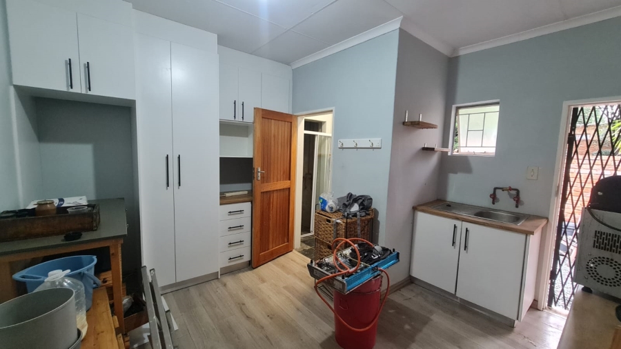 3 Bedroom Property for Sale in Garsfontein Gauteng