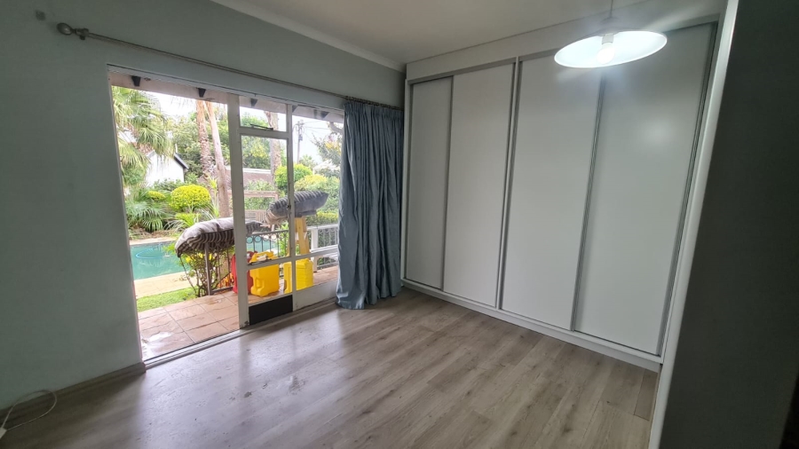 3 Bedroom Property for Sale in Garsfontein Gauteng