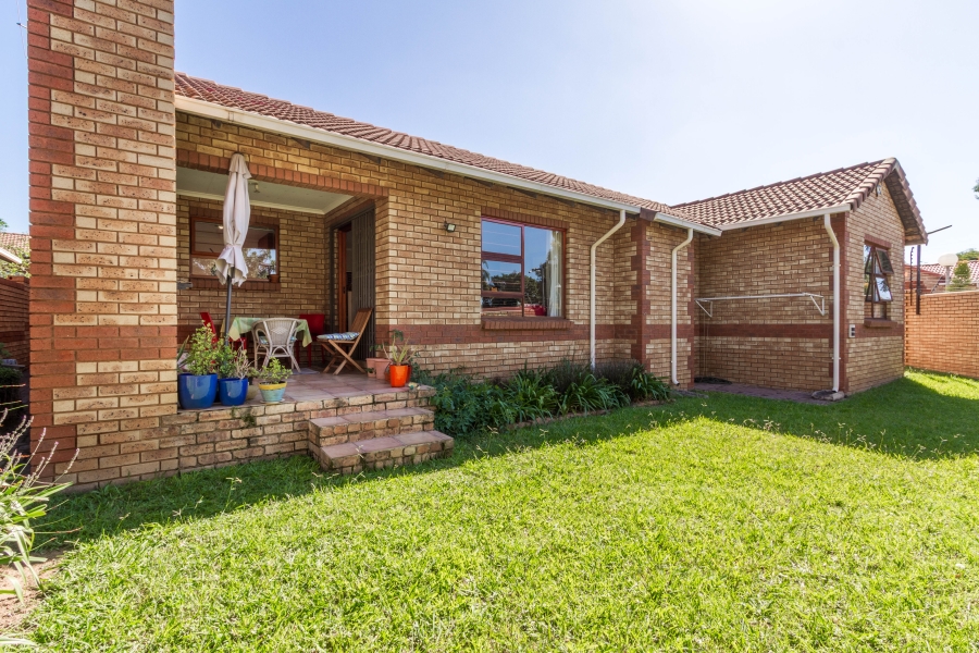 3 Bedroom Property for Sale in Equestria Gauteng