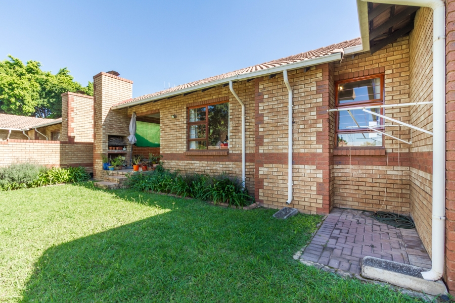 3 Bedroom Property for Sale in Equestria Gauteng