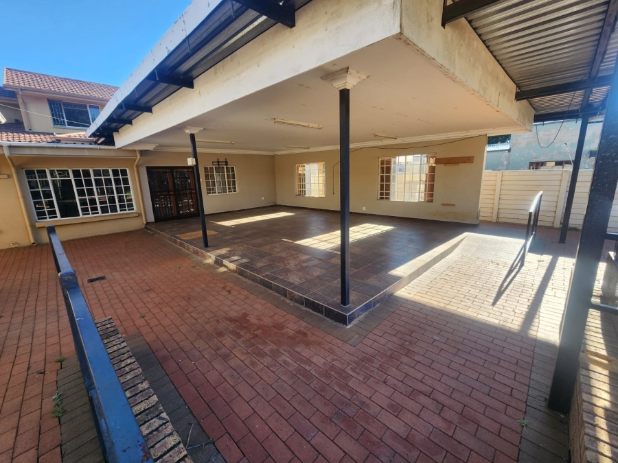 5 Bedroom Property for Sale in Parktown Estate Gauteng