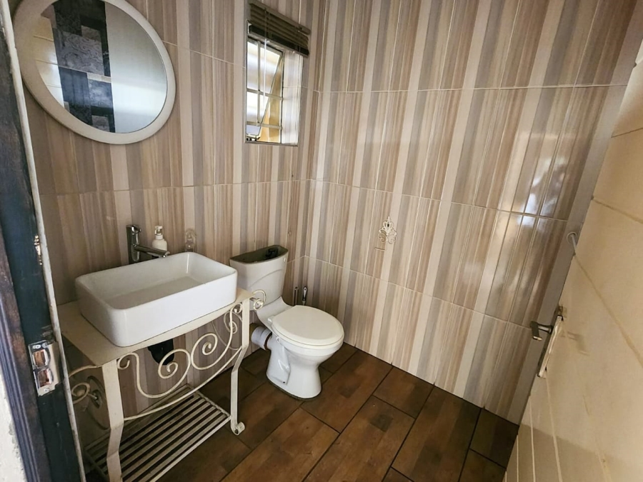 5 Bedroom Property for Sale in Parktown Estate Gauteng