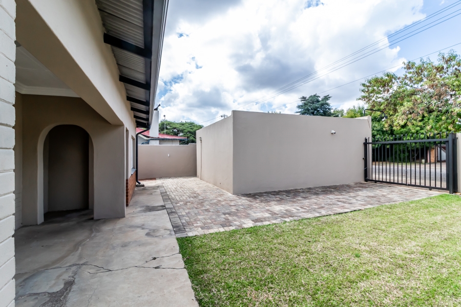 3 Bedroom Property for Sale in Villieria Gauteng