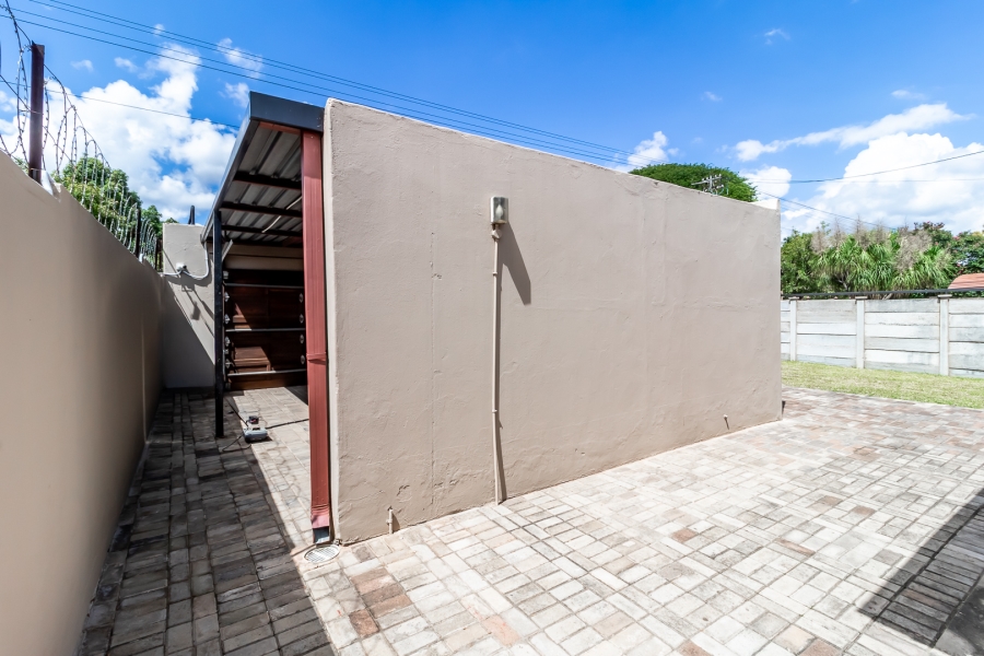 3 Bedroom Property for Sale in Villieria Gauteng