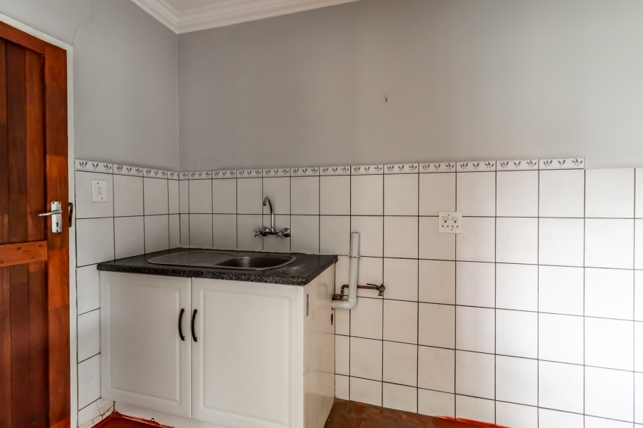 2 Bedroom Property for Sale in Villieria Gauteng