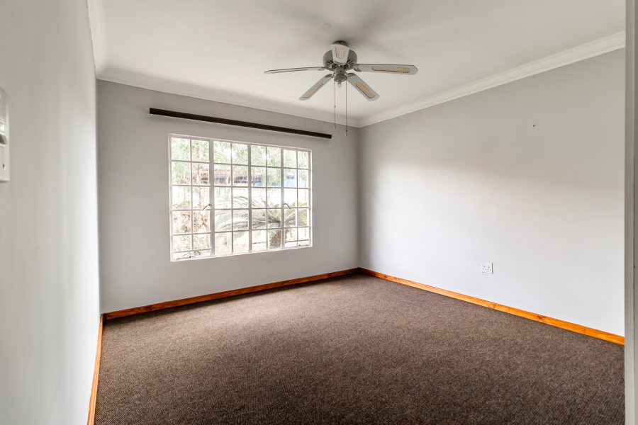 2 Bedroom Property for Sale in Villieria Gauteng