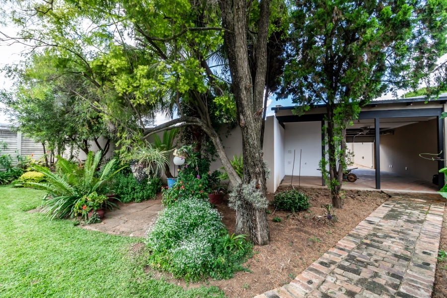 2 Bedroom Property for Sale in Villieria Gauteng