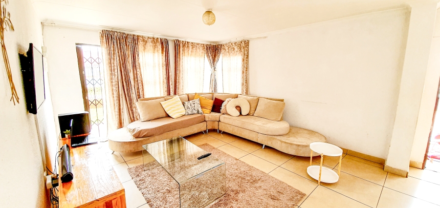 3 Bedroom Property for Sale in The Orchards Gauteng