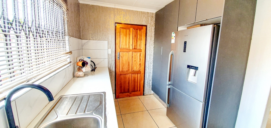 3 Bedroom Property for Sale in The Orchards Gauteng