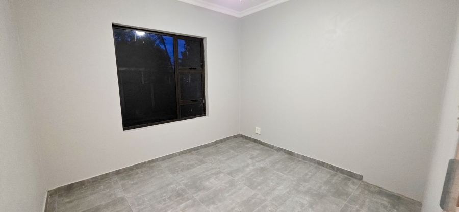 4 Bedroom Property for Sale in Florauna Gauteng