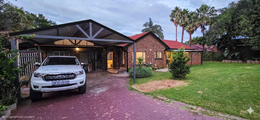 4 Bedroom Property for Sale in Florauna Gauteng