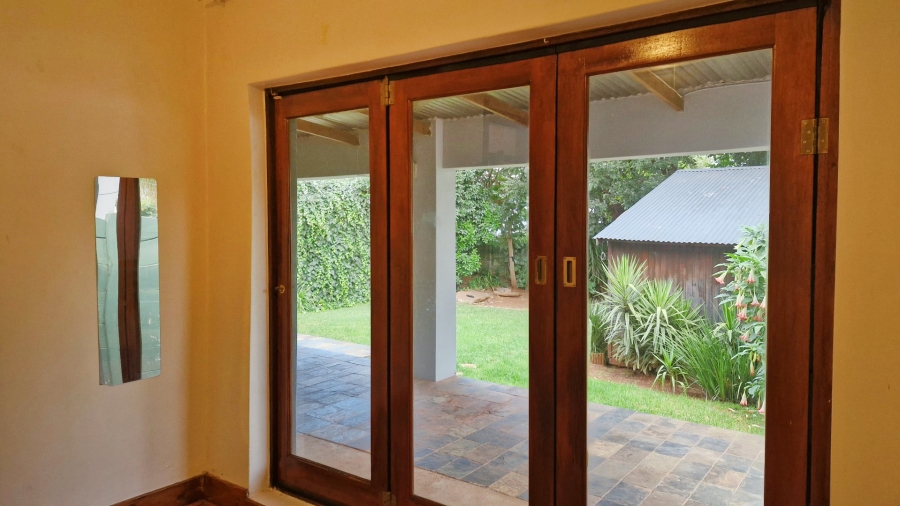 2 Bedroom Property for Sale in Westdene Gauteng