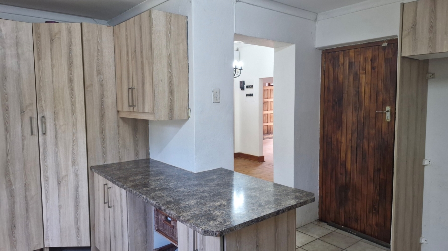 2 Bedroom Property for Sale in Westdene Gauteng