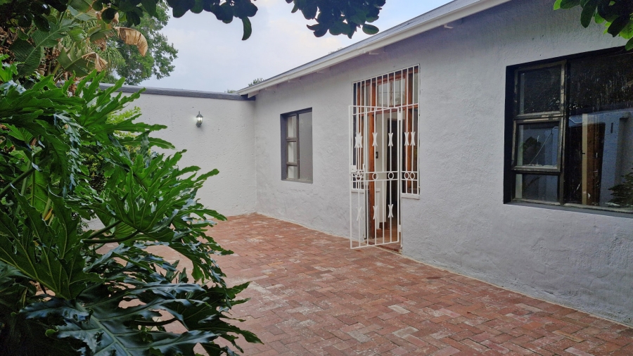 2 Bedroom Property for Sale in Westdene Gauteng