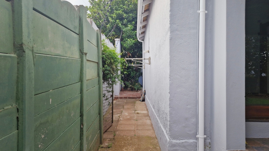 2 Bedroom Property for Sale in Westdene Gauteng