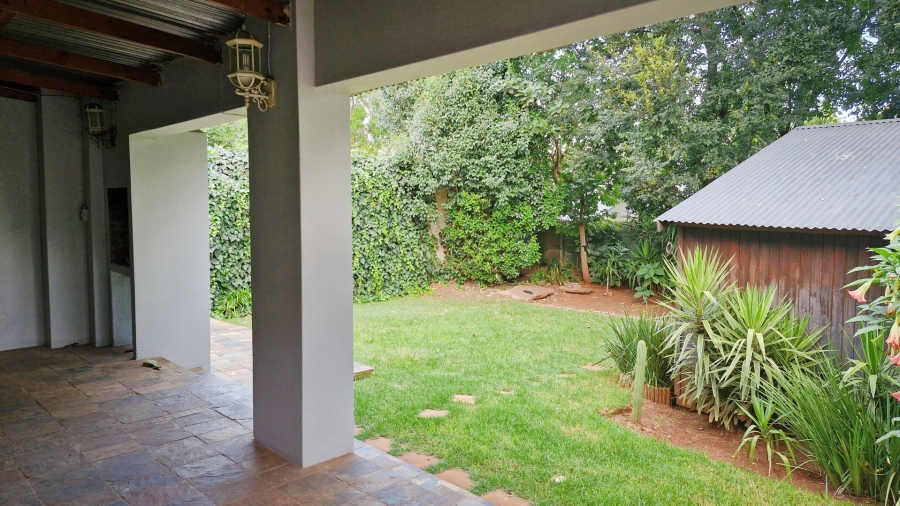 2 Bedroom Property for Sale in Westdene Gauteng