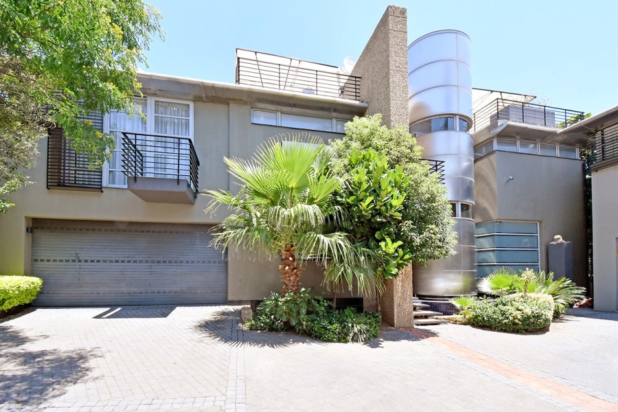 4 Bedroom Property for Sale in Morningside Gauteng