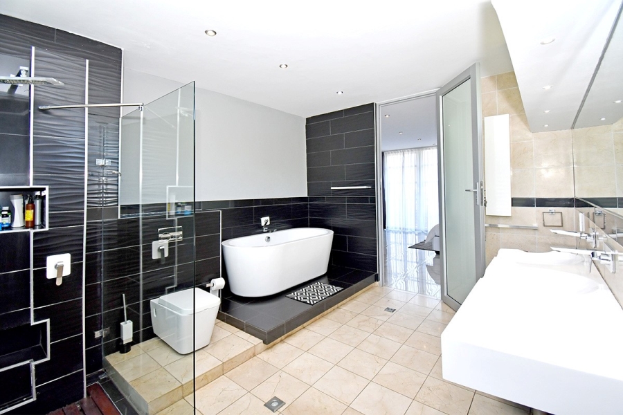 4 Bedroom Property for Sale in Morningside Gauteng