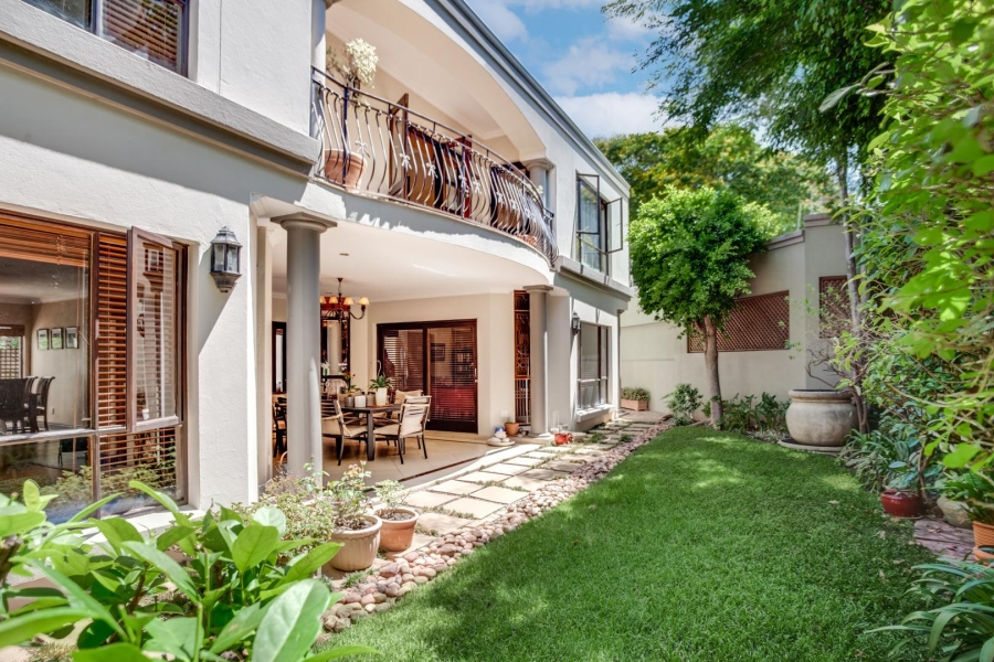 4 Bedroom Property for Sale in Bryanston Gauteng