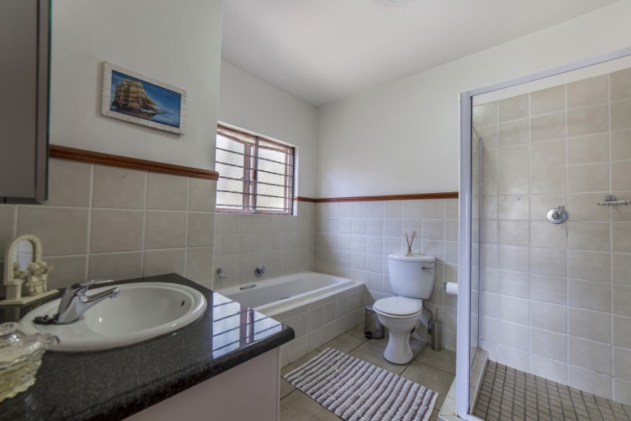 2 Bedroom Property for Sale in Woodmead Gauteng