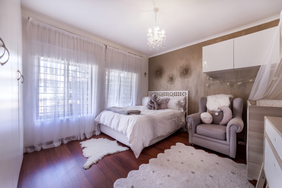 2 Bedroom Property for Sale in Woodmead Gauteng