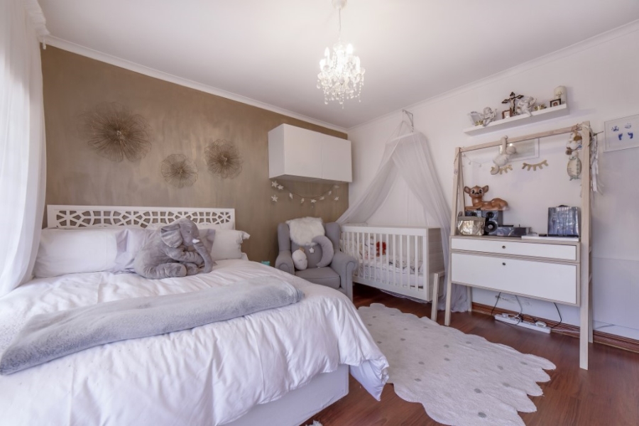 2 Bedroom Property for Sale in Woodmead Gauteng